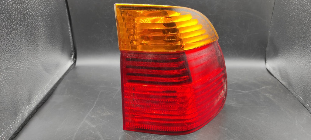 BMW 5 Series E39 Kombi 2001 LHD Rear Right Taillight 6900214