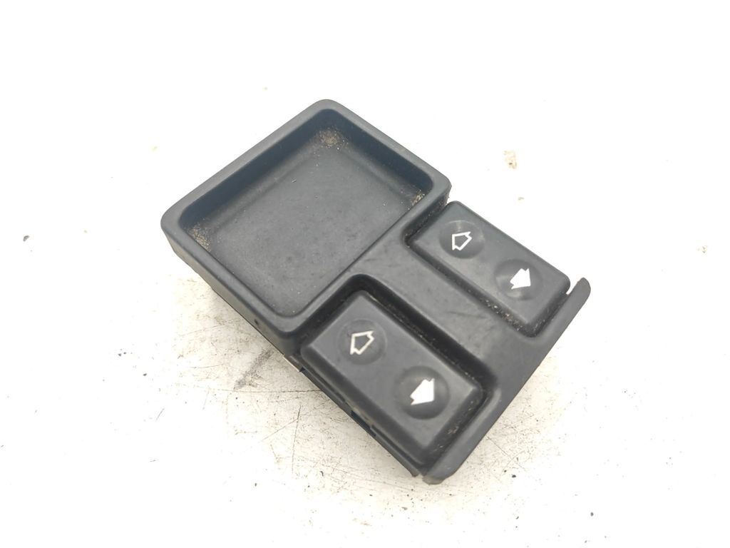 BMW 5 Series 525 E34 1992 Electric window control switch 1374491 