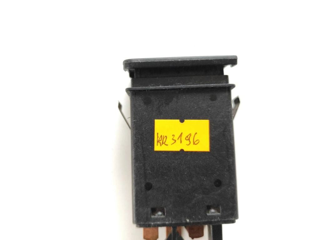 Volkswagen Golf IV 1999 Windscreen window heater switch 1J0953235J 