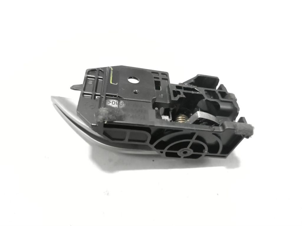 Mazda 3 BM III Hatchback 2014 front left interior release handle T8315L 