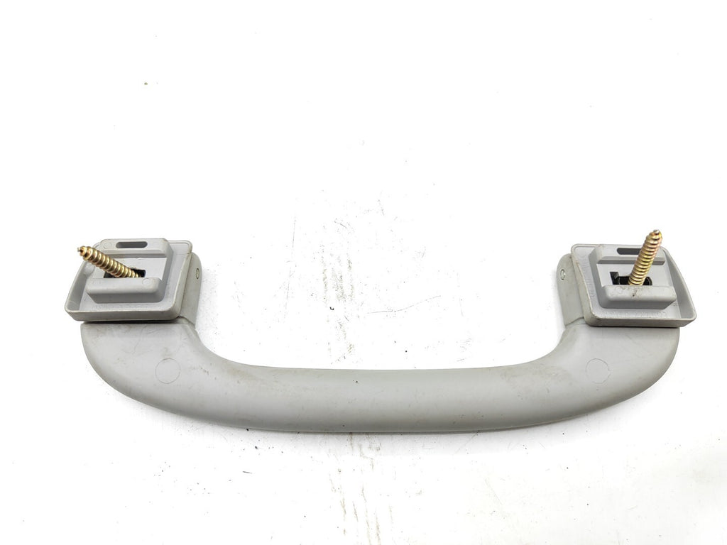 BMW E90 E91 330D 170kW 2006 Interior roof grab handle 8227593