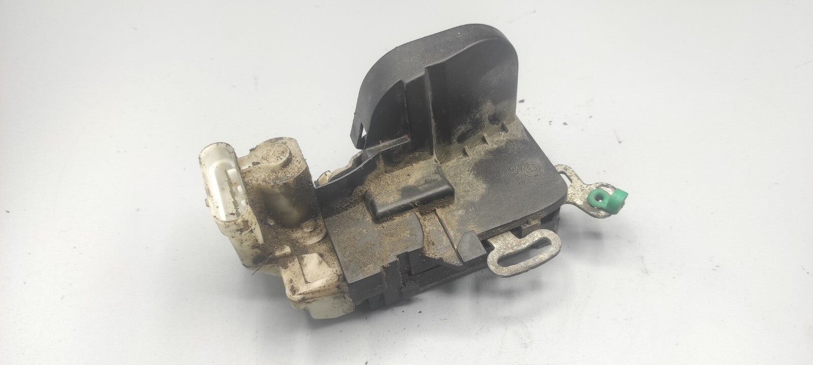 Alfa Romeo GT 1.9JTD 110kW Diesel 2007 LHD Front Left Door Lock B792