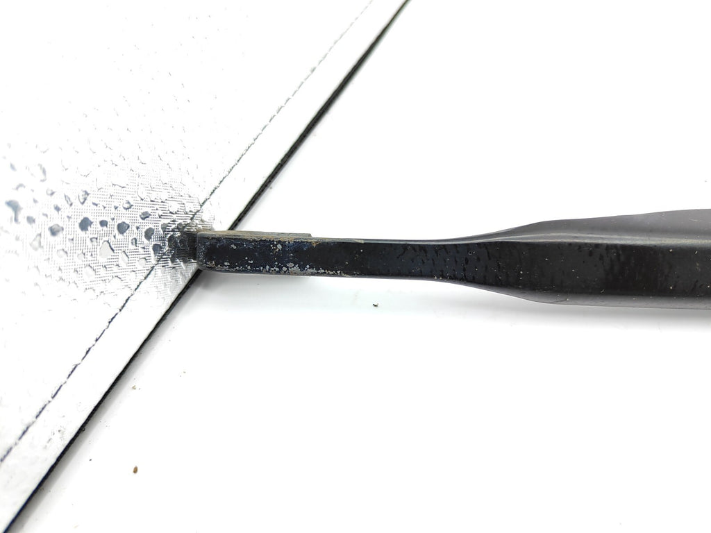 Alfa Romeo GT 2.0JTS 122kW 2005 LHD Front Right Wiper Blade Arm