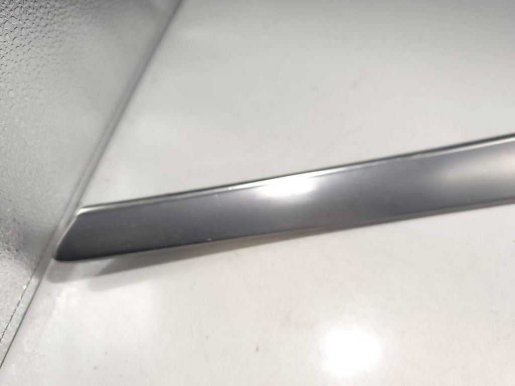 Mercedes-Benz C W203 2001 Right door card trim A2037202222