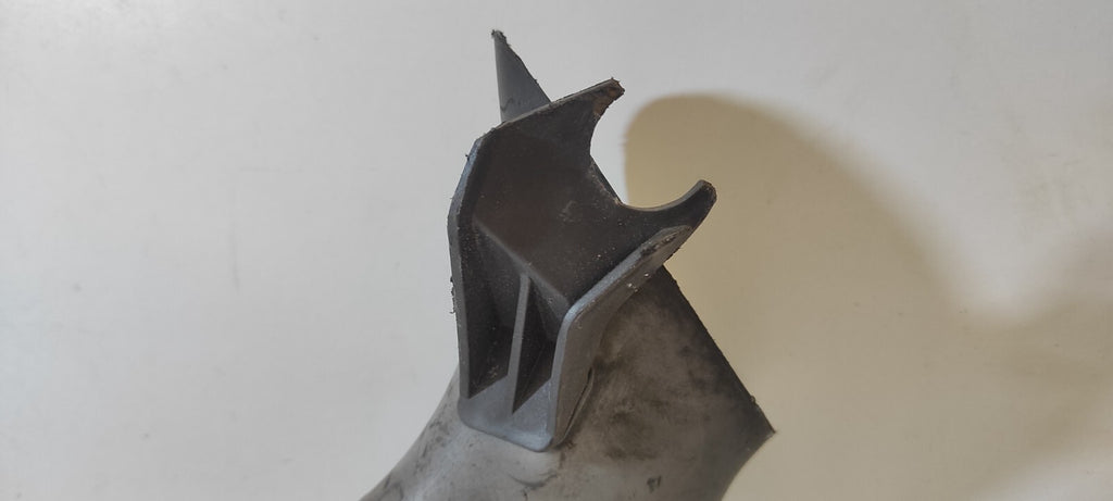 Alfa Romeo 159 1.9JTDM 88kW 2008 Diesel Engine Air Intake Pipe Hose 51782843