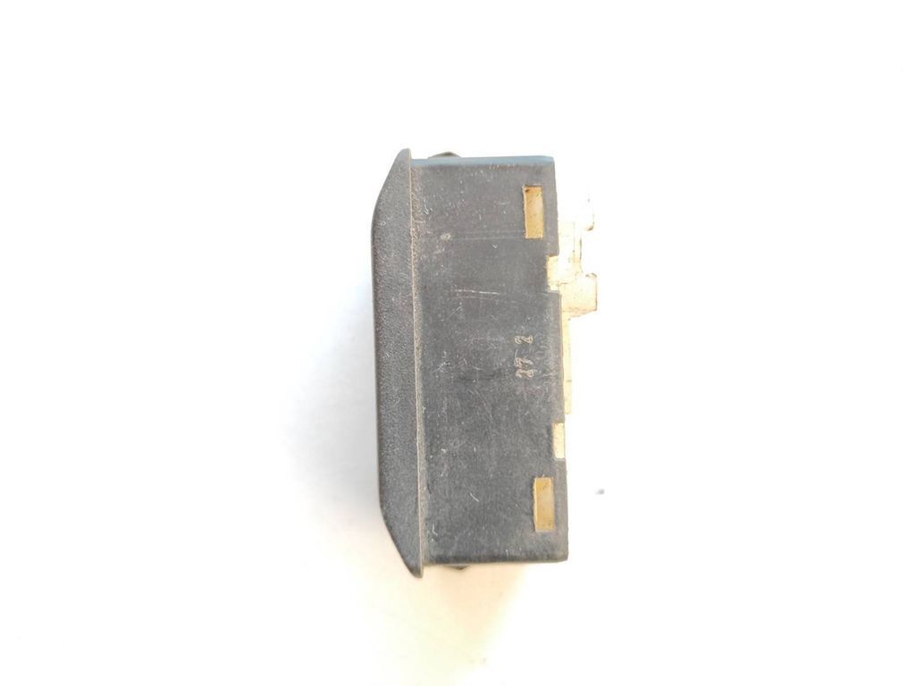 BMW 5 E34 1993 Gearbox mode switch 8353229 