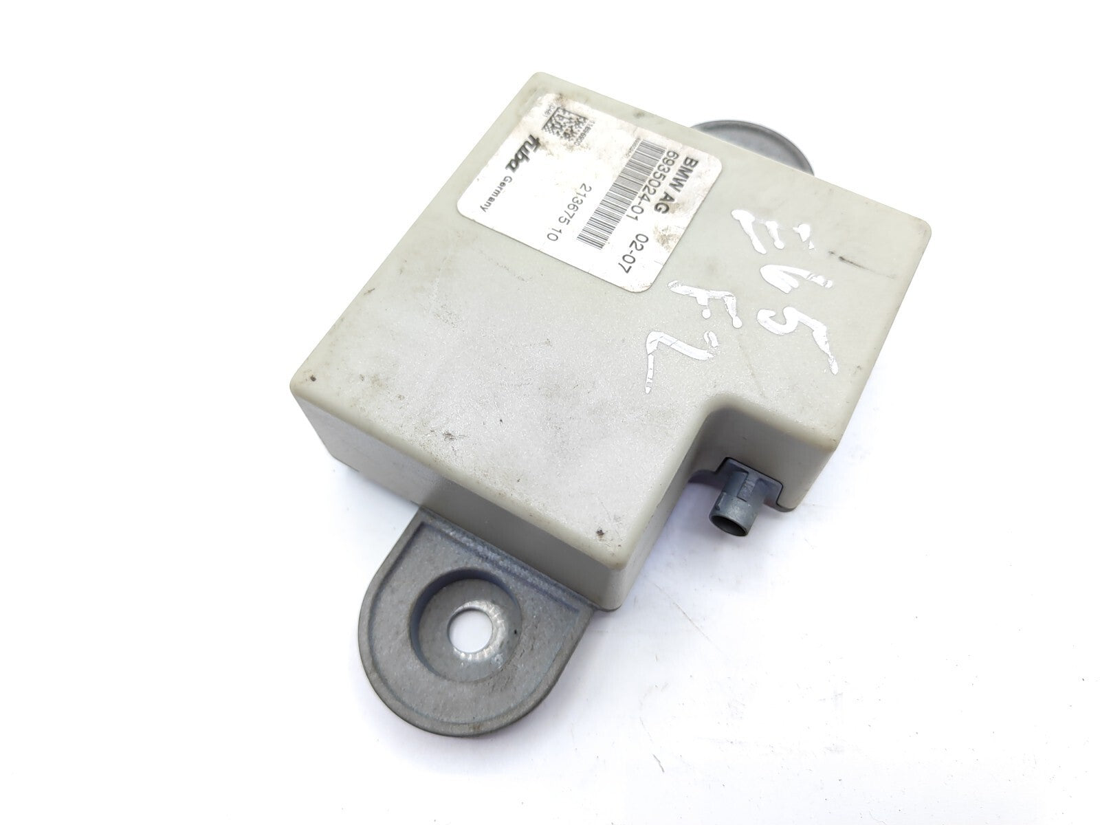 BMW 5 SERIES E60 E61 ANTENNA BACK UP CONTROL MODULE 6935024-01