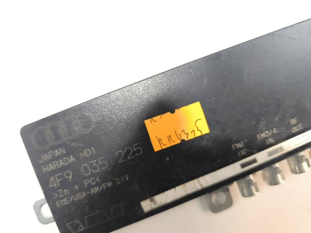 Audi A6 S6 C6 4F 2008 Aerial antenna amplifier 4F9035225D 