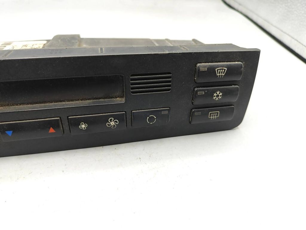 BMW 3 E46 2003 Interior AC Climate control unit module 64118382446 