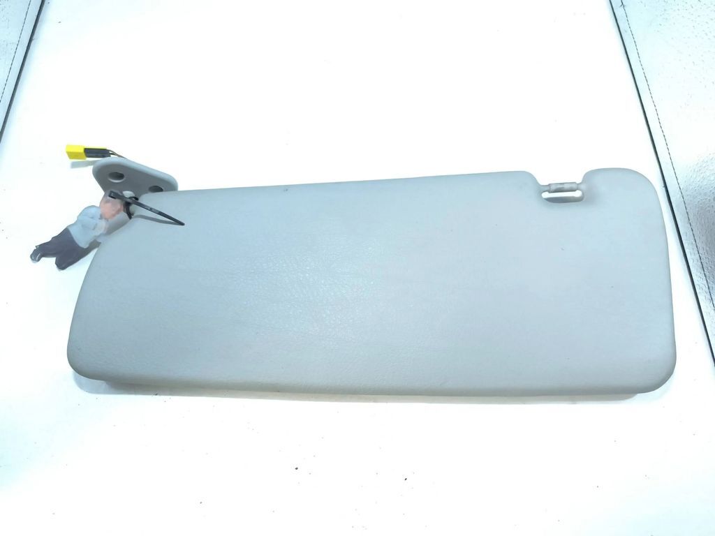 BMW 3 E46 328i 2000 LHD Front Right sun visor cover
