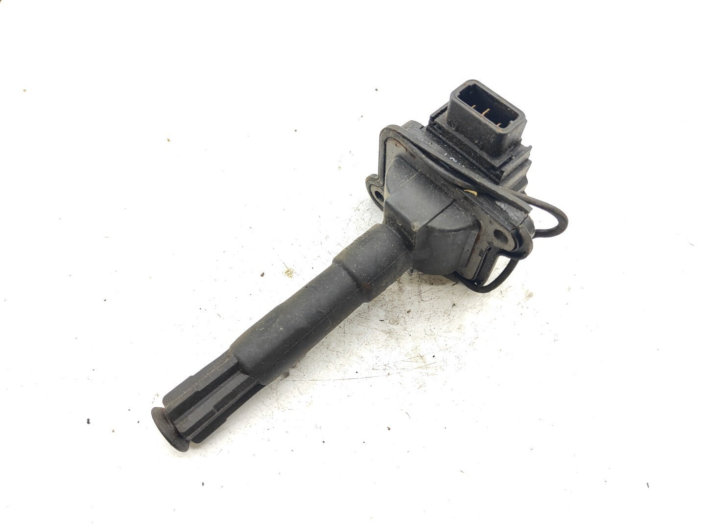 Audi A4 B5 1.8T Petrol Avant 1998 Engine Ignition Coil Module 058905105