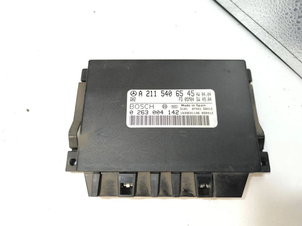 Mercedes-Benz E W211 2003 Parking PDC control unit module A2115406545 