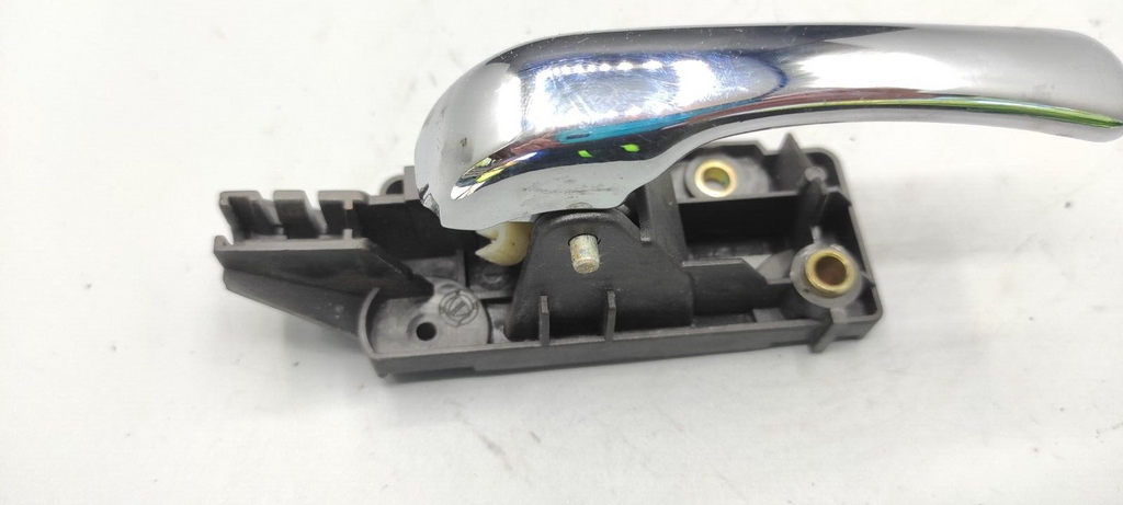 Alfa Romeo 166 2.4JTD 110kW Diesel 2002 Rear Right Interior Inner Door Handle