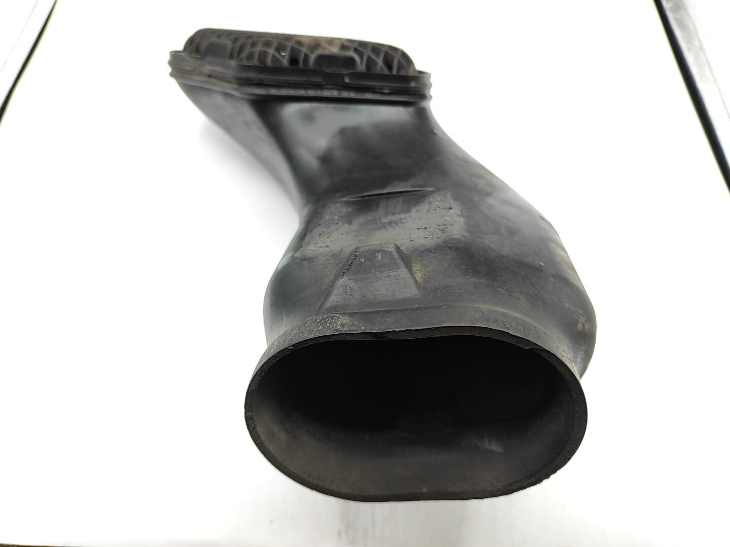 BMW 5 Series E61 530D 170kW 2006 Engine Air Intake Hose Pipe 7796692