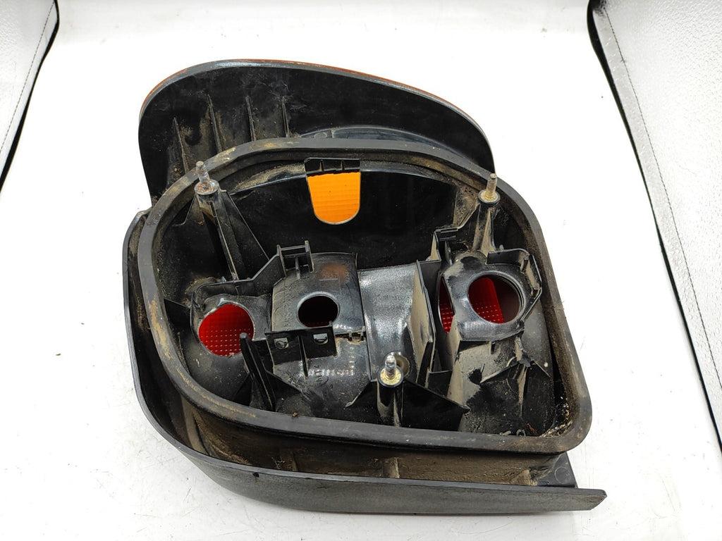 Volkswagen Polo 6N2 1996 LHD Rear Left Side Taillight Lamp Light 6N0945095