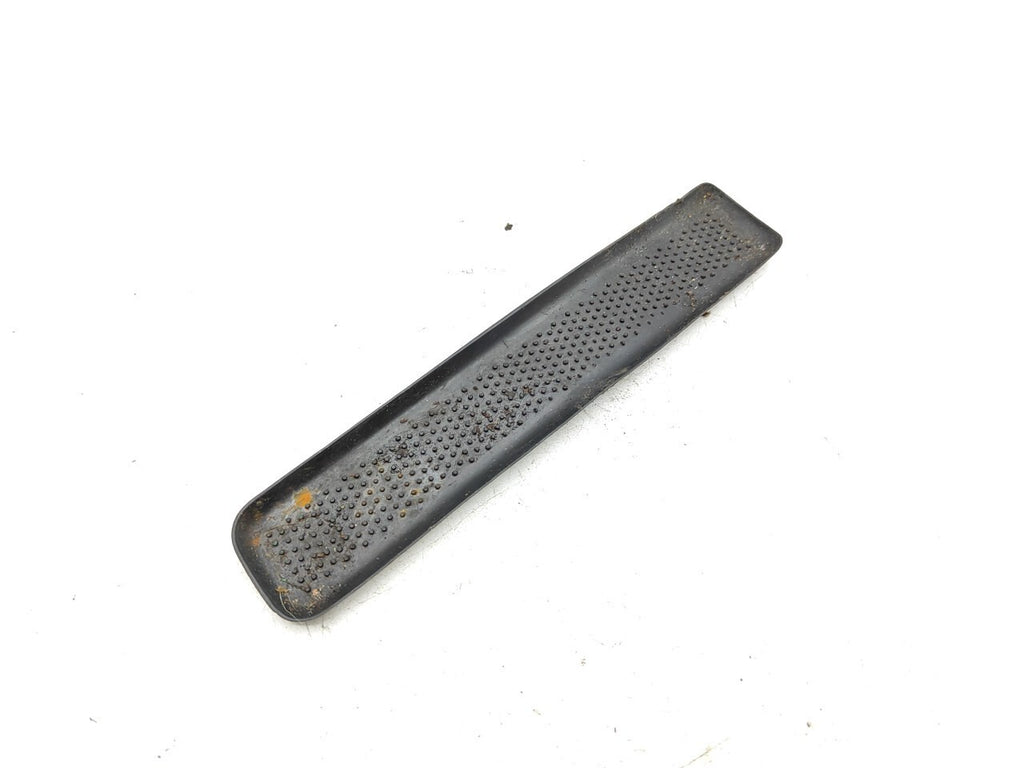 Alfa Romeo GT 2.0JTS 2005 Center Console Rubber Mat Insert 156040090