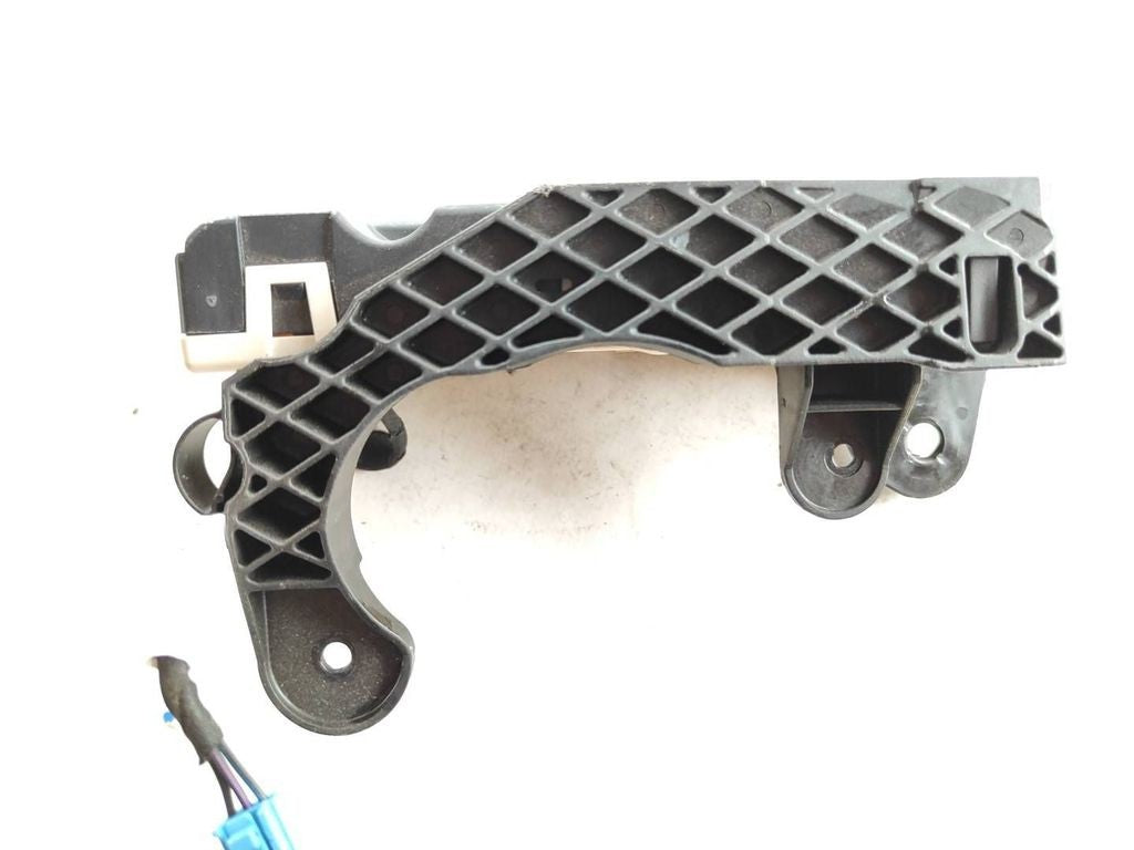 Mercedes-Benz E W212 2015 tailgate trunk boot lift module A2129004203 