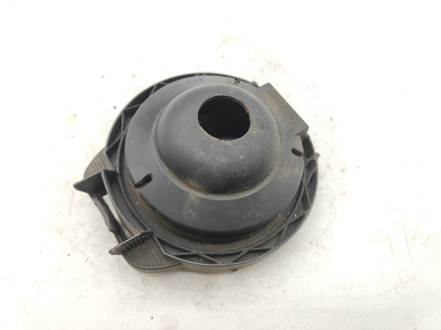 BMW 3 Series E36 325i Front Headlight Bulb Cover Cap 1387307 63121387307