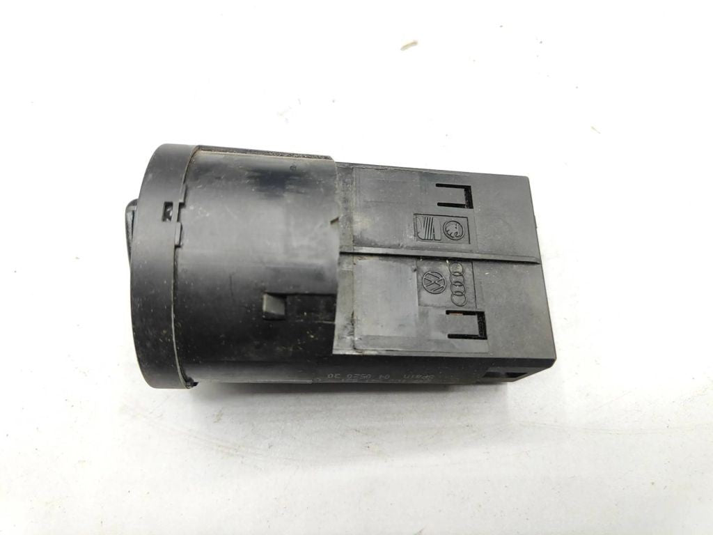 Volkswagen Golf IV 1999 Light switch 1C0941531 