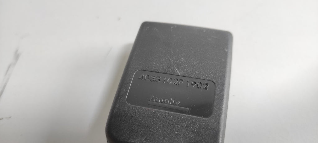 Peugeot 607 3.0i V6 2001 LHD Front Right Seat Seat Belt Buckle B507654AC12