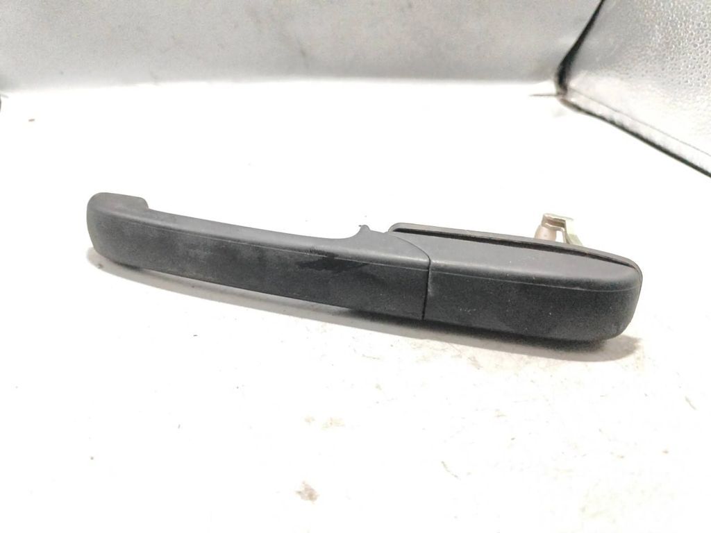Volkswagen PASSAT B4 1996 rear left side door exterior handle 