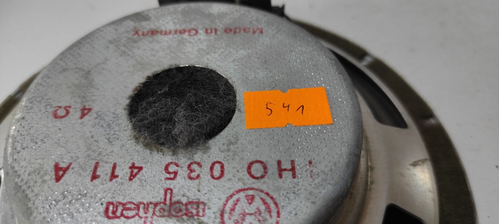 Volkswagen VW Golf MK3 1.8i 1993 Interior Front Door Speaker 1H0035411A