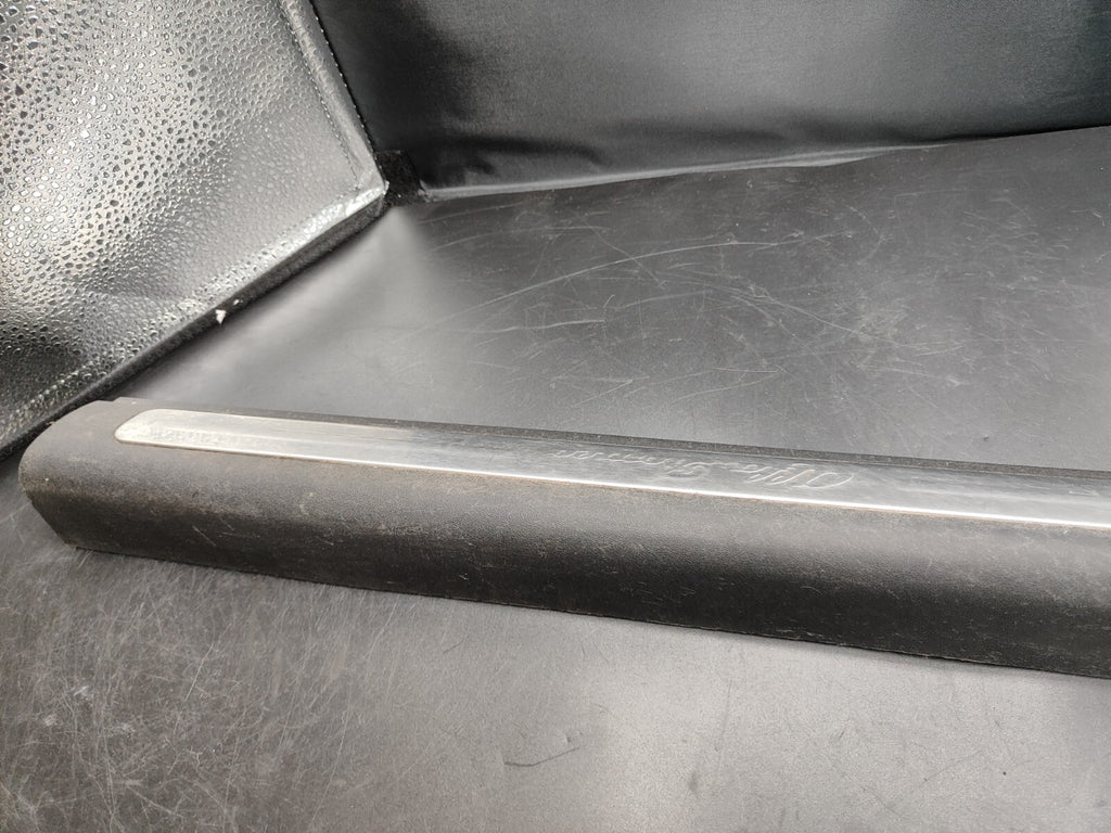 Alfa Romeo 147 1.9JTD 4/5D 2004 Front Left Door Step Still Trim CHROME 735263946