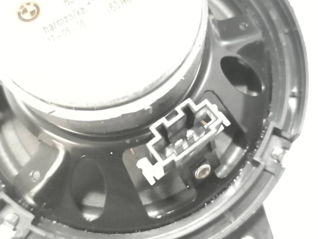 BMW 328 E46 2000 door speaker 8368244 