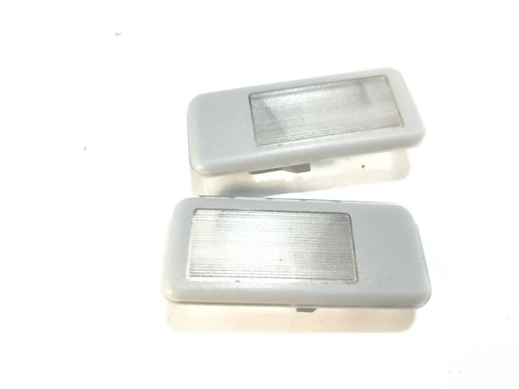 BMW 3 E46 2000 front seat reading dome sun visor light 140930 