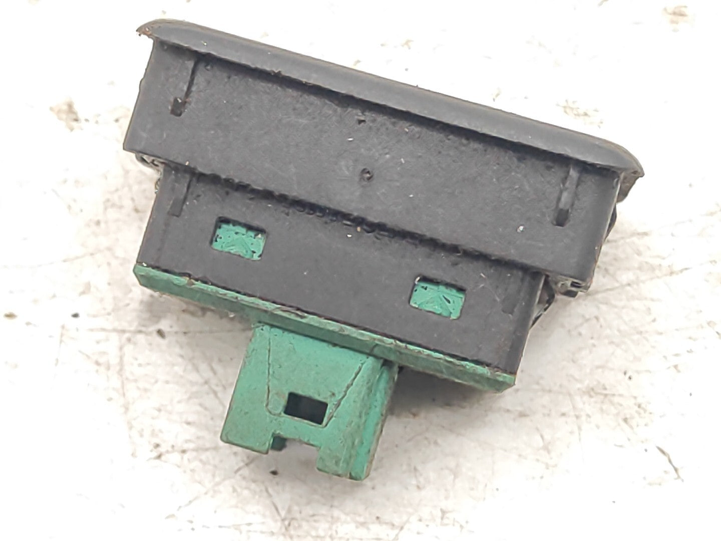 BMW 3 Series E36 1995 Electric Window  Control Switch Button 8365300