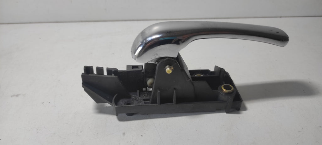 Alfa Romeo 166 2.4JTD 110kW Diesel 2003 Rear Right Interior Inner Door Handle