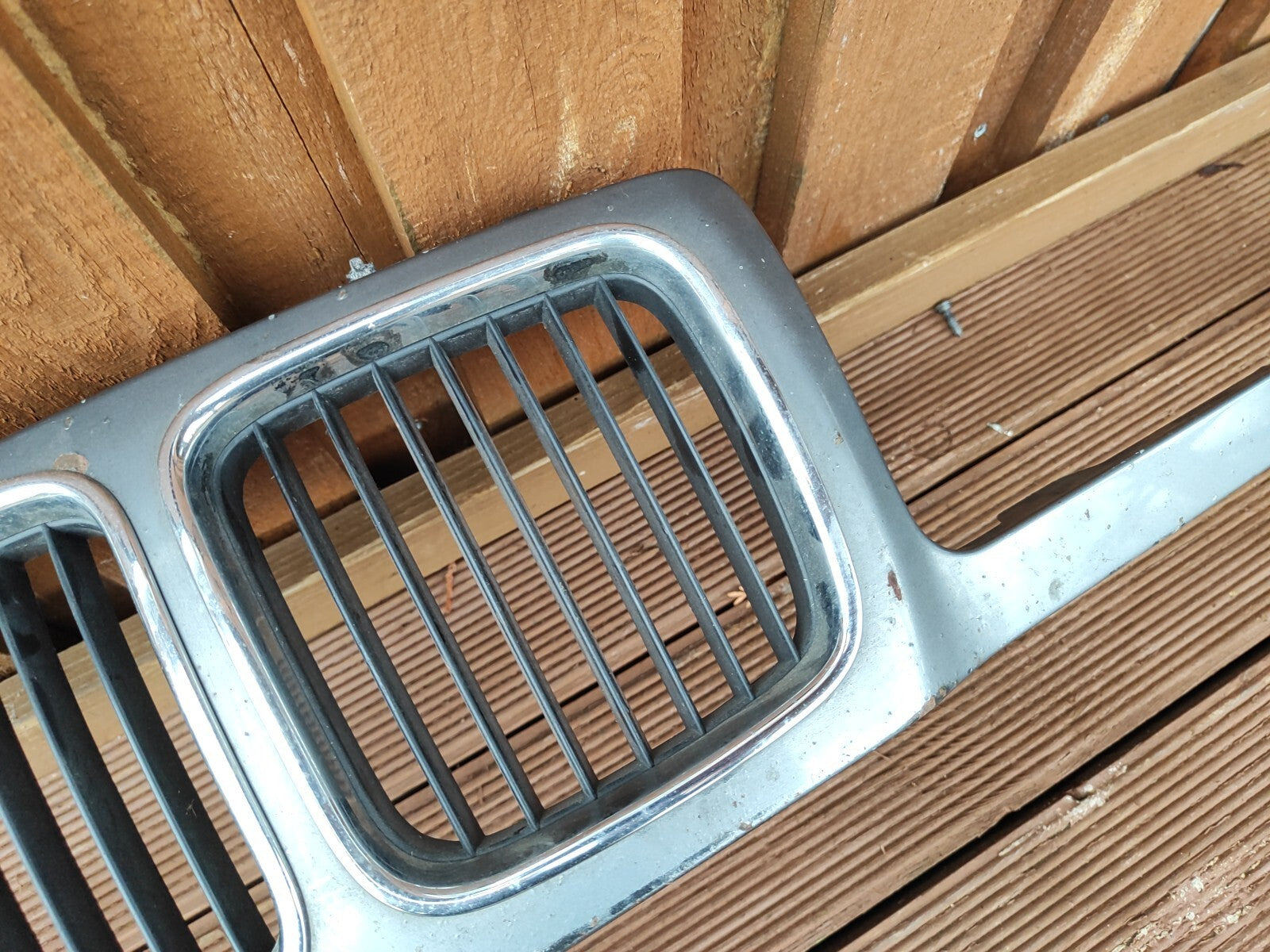 BMW 5 Series E34 1995 Front Bumper Upper Radiator Mesh Grill 1973825 51131973825