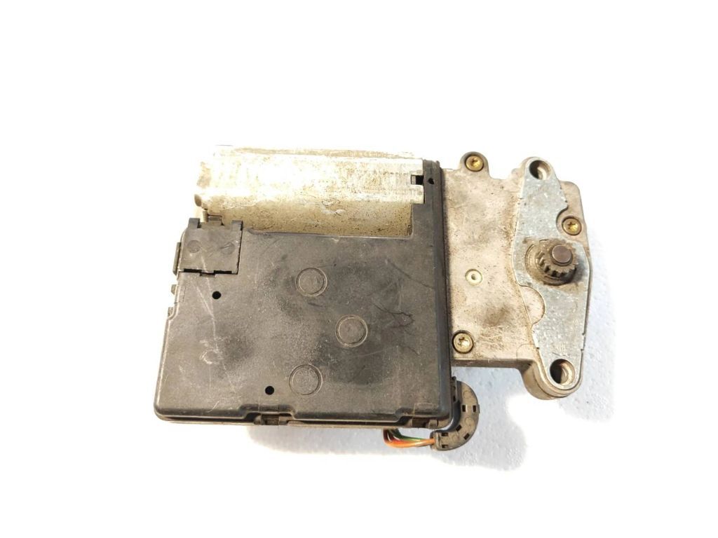 Audi 80 90 S2 B4 1993 Sunroof electric motor actuator 715696715