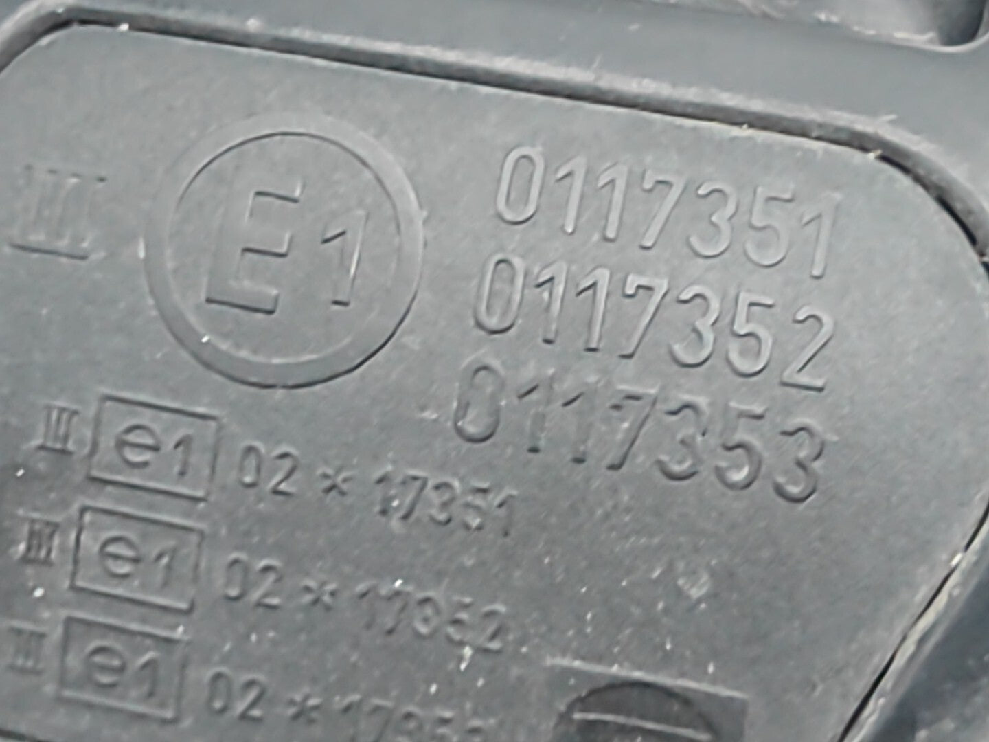 BMW 3 Series E36 1993 LHD Front Right Electric Mirror E10117351 E10117352 Silver