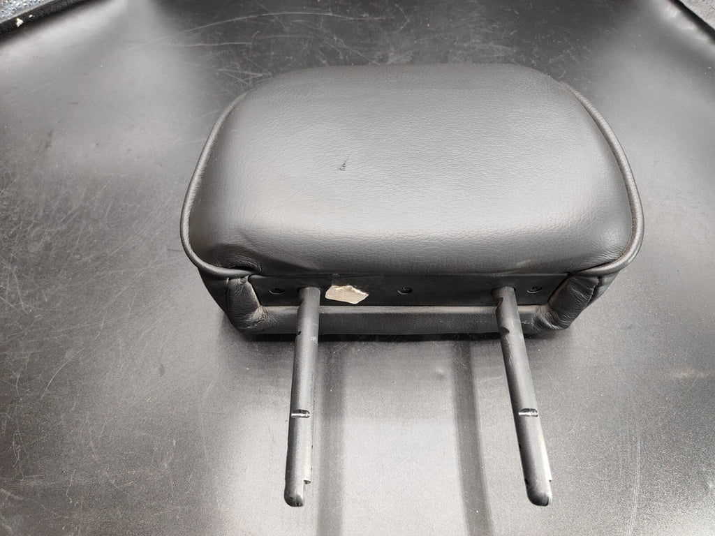 Alfa Romeo 147 1.9JTD 110kW 2004 Rear Interior Seat Headrest Black Leather