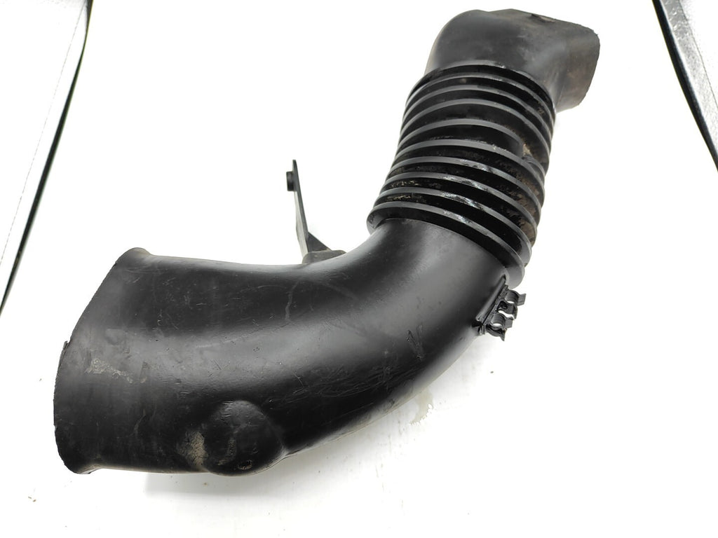 BMW 5 Series E61 530D 170kW 2006 Engine Air Intake Hose Pipe 7790056