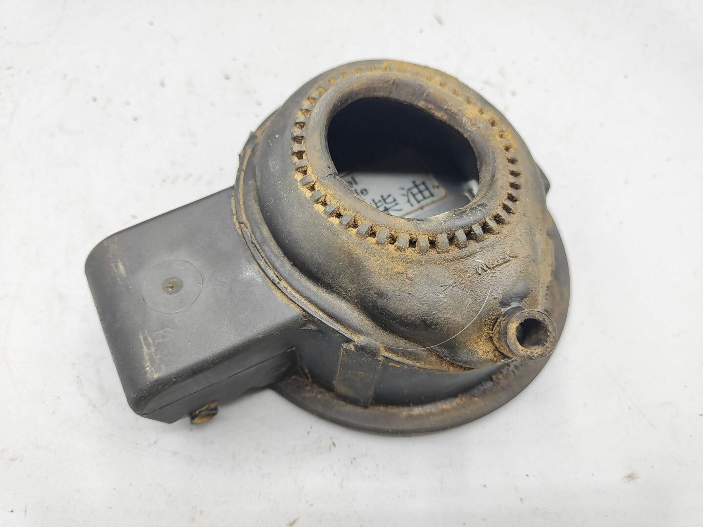 Volkswagen VW GOLF MK4 2001 Fuel Tank Cap Cover SILVER 1J6809857D