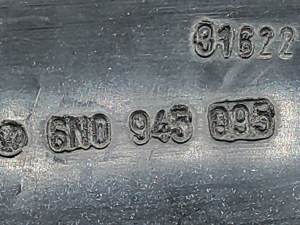 Volkswagen Polo 6N2 1996 LHD Rear Left Side Taillight Lamp Light 6N0945095