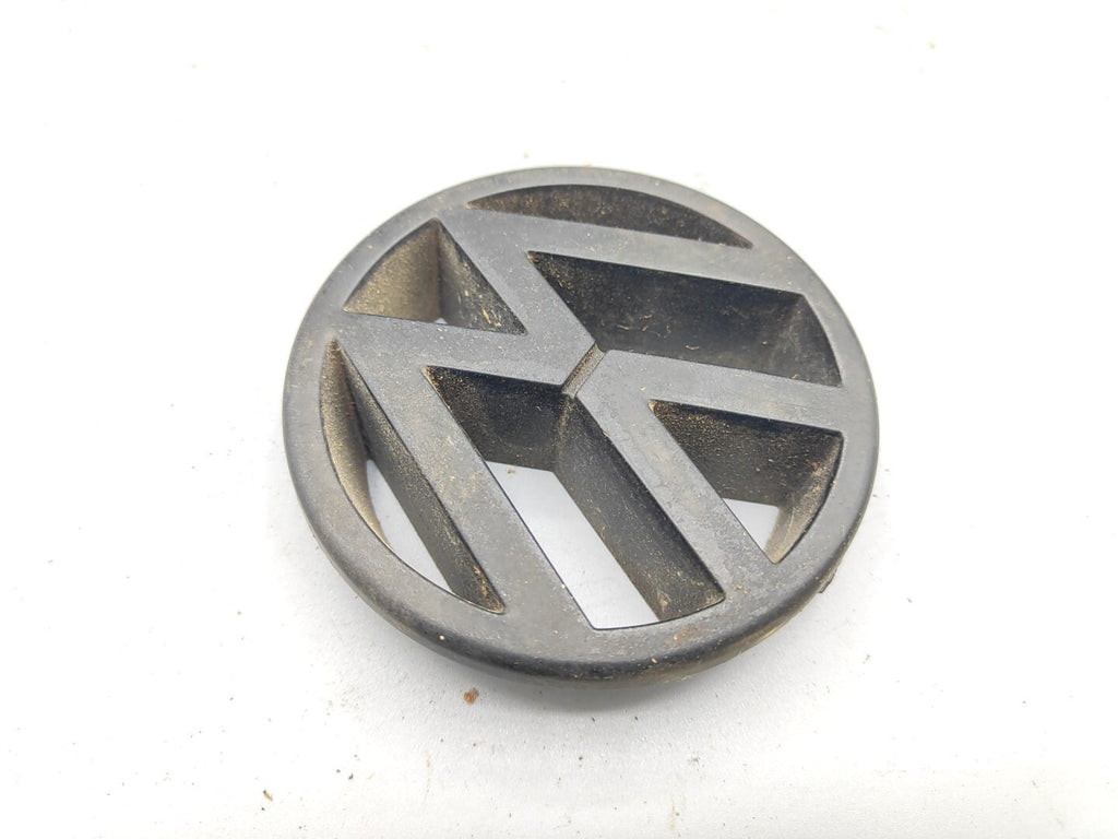 Volkswagen VW Golf Mk2 1988 Front Grill Badge Emblem 323853601