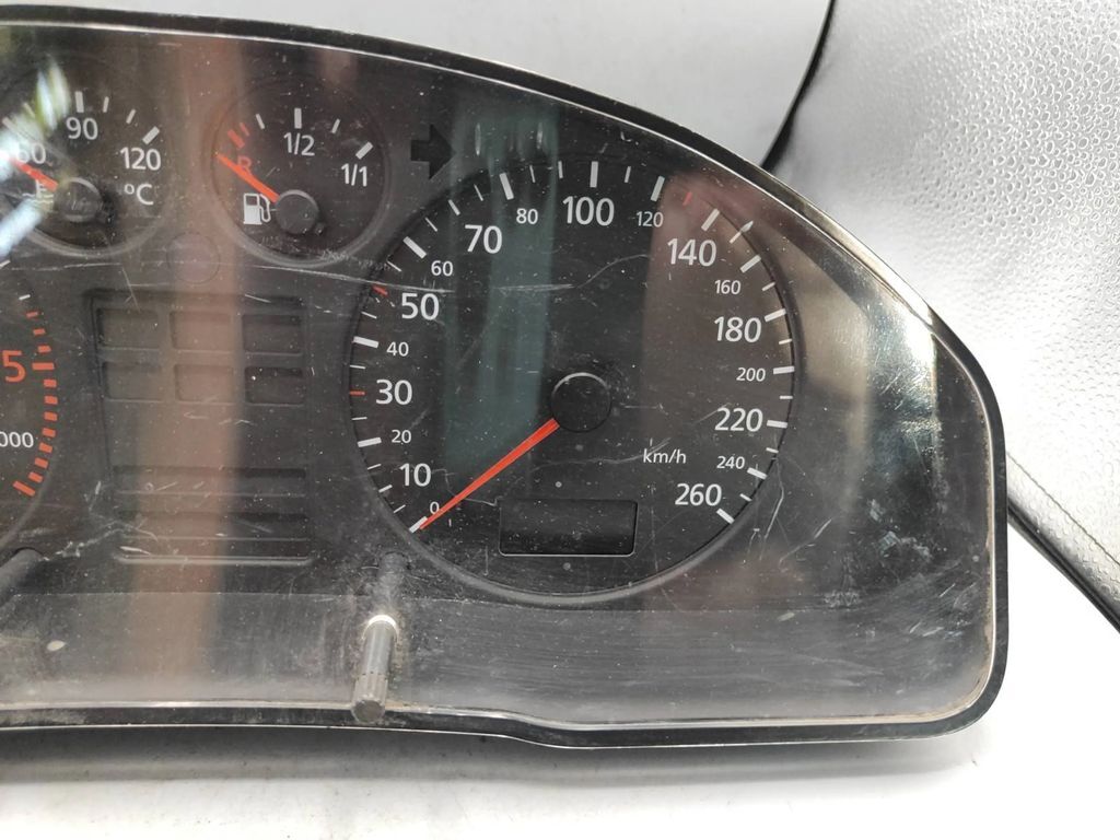 Audi A4 S4 B5 8D TDI 1997 Diesel speedometer instrument cluster 8D0919860E 
