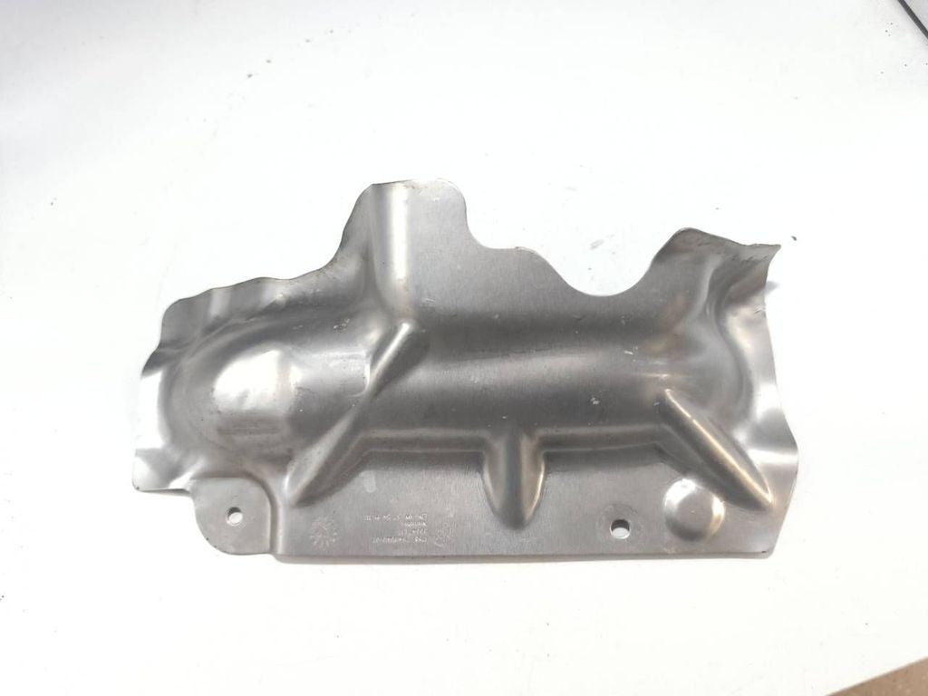 BMW M4 F82 F83 S55 2017 Petrol heat shield in engine bay 7848040 