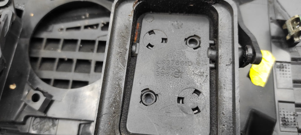 Alfa Romeo 159 2008 LHD Front Panel Dashboard Center Air Vent Grill LS376611