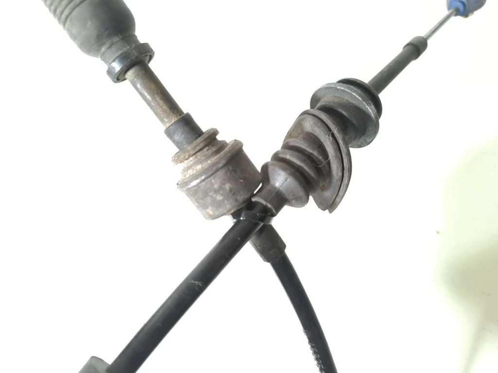 Alfa Romeo 147 Petrol 2001 Gear shift cable linkage 46825158 