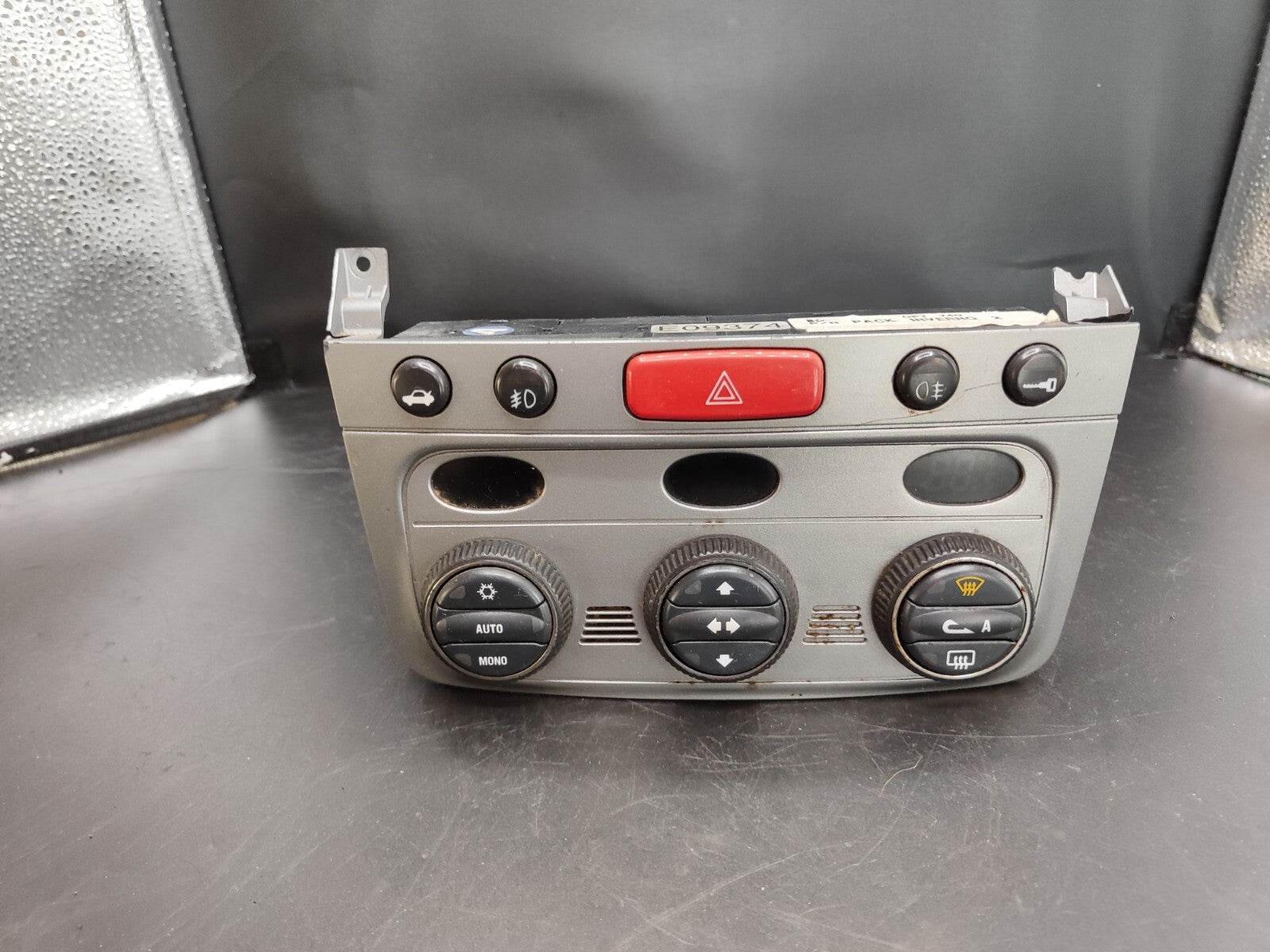 Alfa Romeo GT 2.0JTS 122kW 2008 LHD Dash Climate Control 01560513690