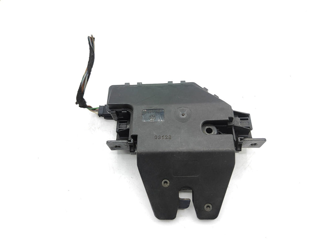 BMW 1 Series E81 E87 Tailgate Boot Lock 8196401