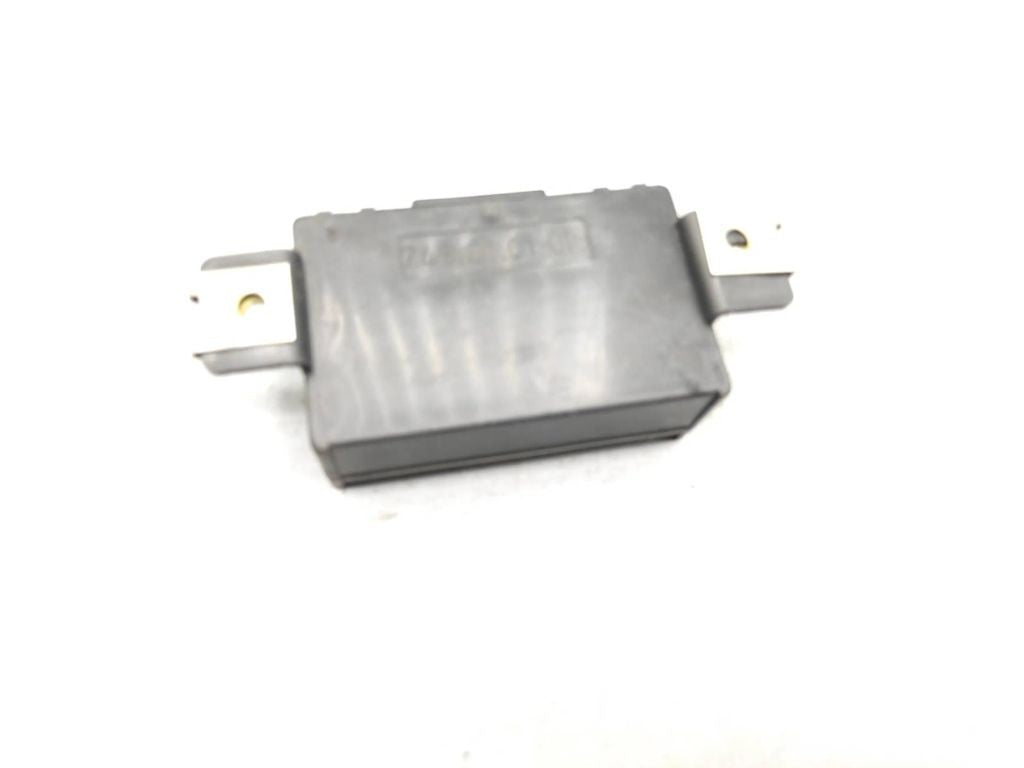 Audi A4 S4 B5 8D 1998 Alarm control unit module 4B0951173 