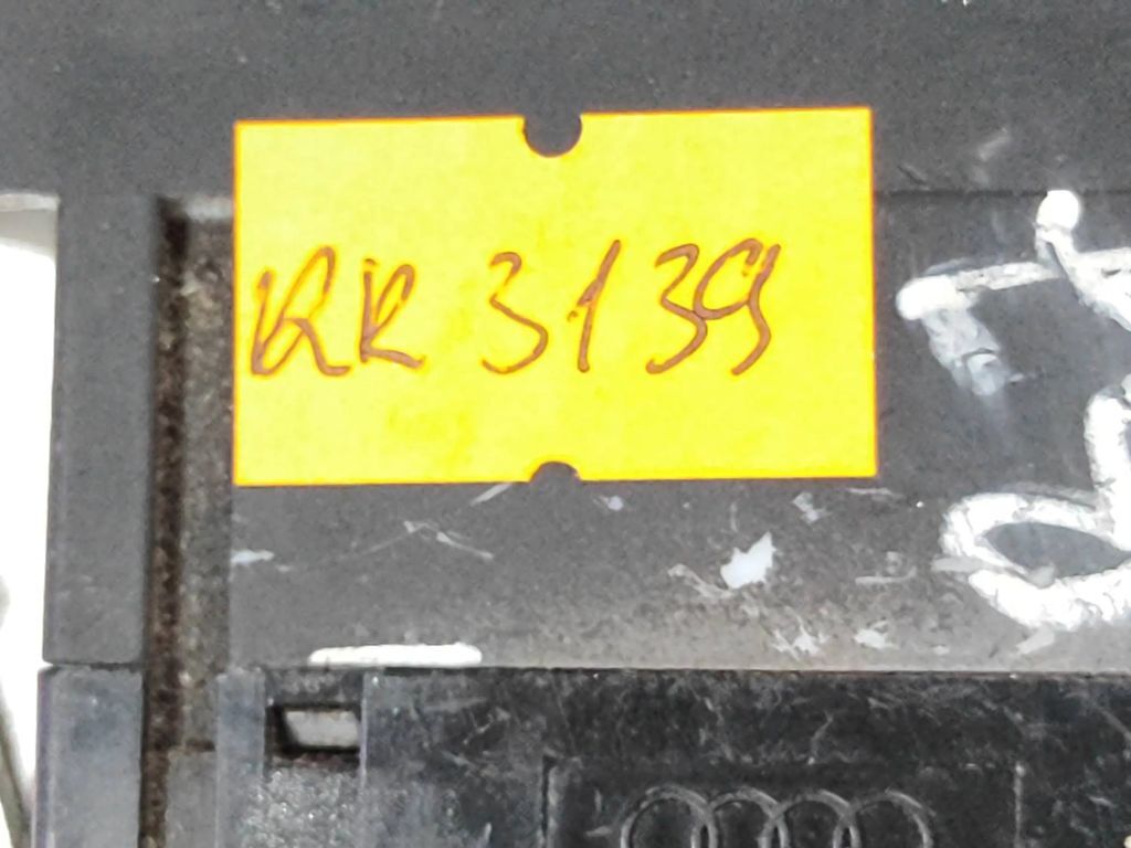 Audi A4 S4 B6 8E 8H 2002 Headlight level height control switch 8E1919094 