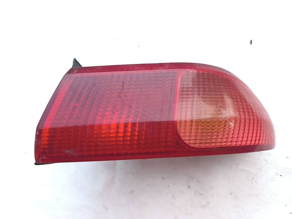 Alfa Romeo 156 1.8TS 106kW 1998 LHD rear right side taillight 