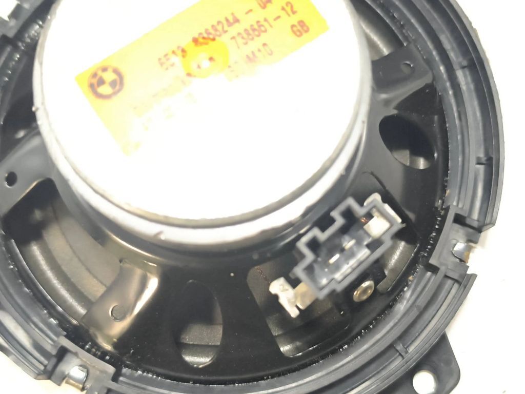 BMW 328 E46 2000 door speaker 8368244 