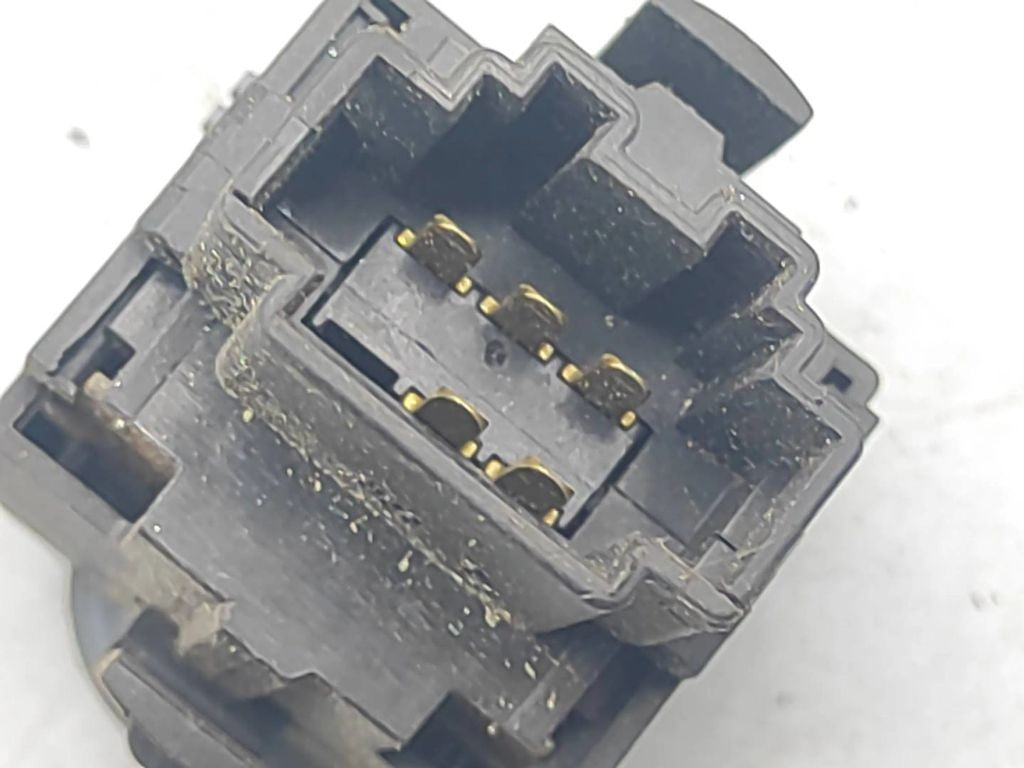 Volkswagen PASSAT B5 2000 Headlight level height control switch 